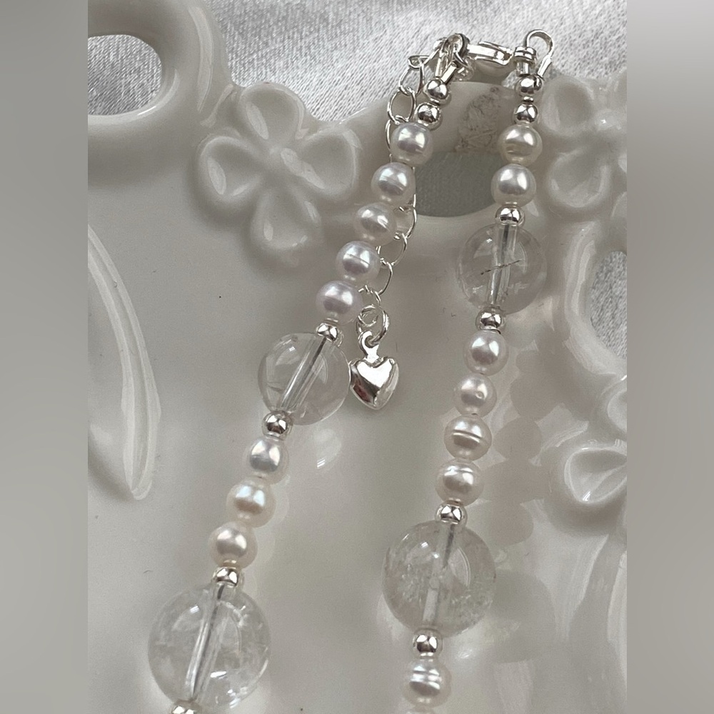 GP46-Handmade Flower Petal Pearl And Clear Quartz Necklace - Picture 11 of 13